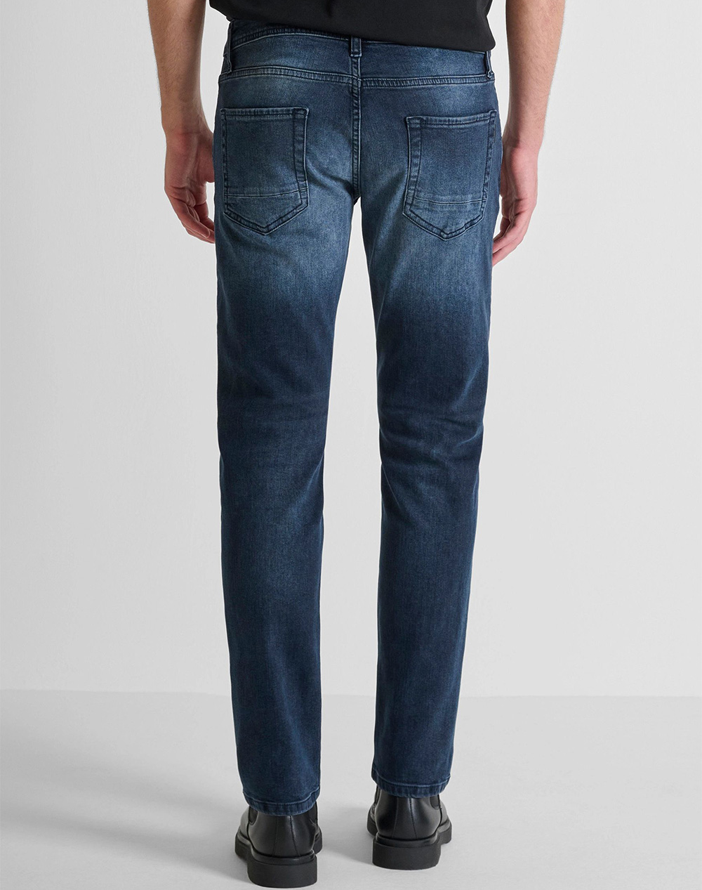 ANTONY MORATO MMDT00282FA750637 MIN OF 8 JEANS KURT COMFORT TAPERED FIT IN ICONIC BLUE BLACK DENIM МЪЖКИ ПАНТАЛОНИ