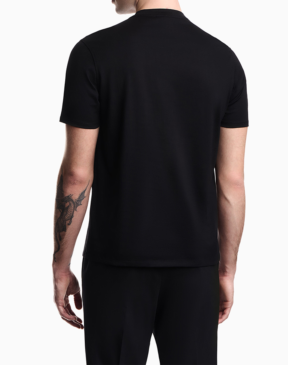 ARMANI T-SHIRT