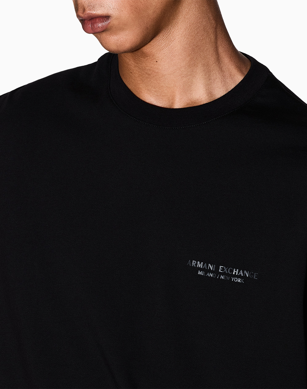 ARMANI EXCHANGE T-SHIRT