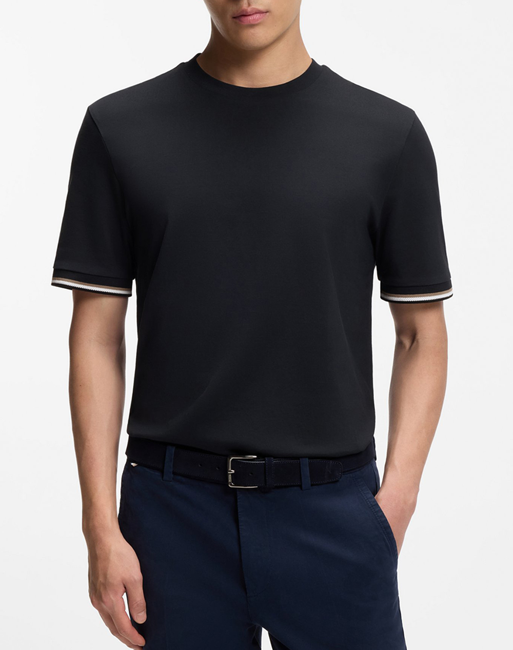 BOSS Thompson 04 10236129 01