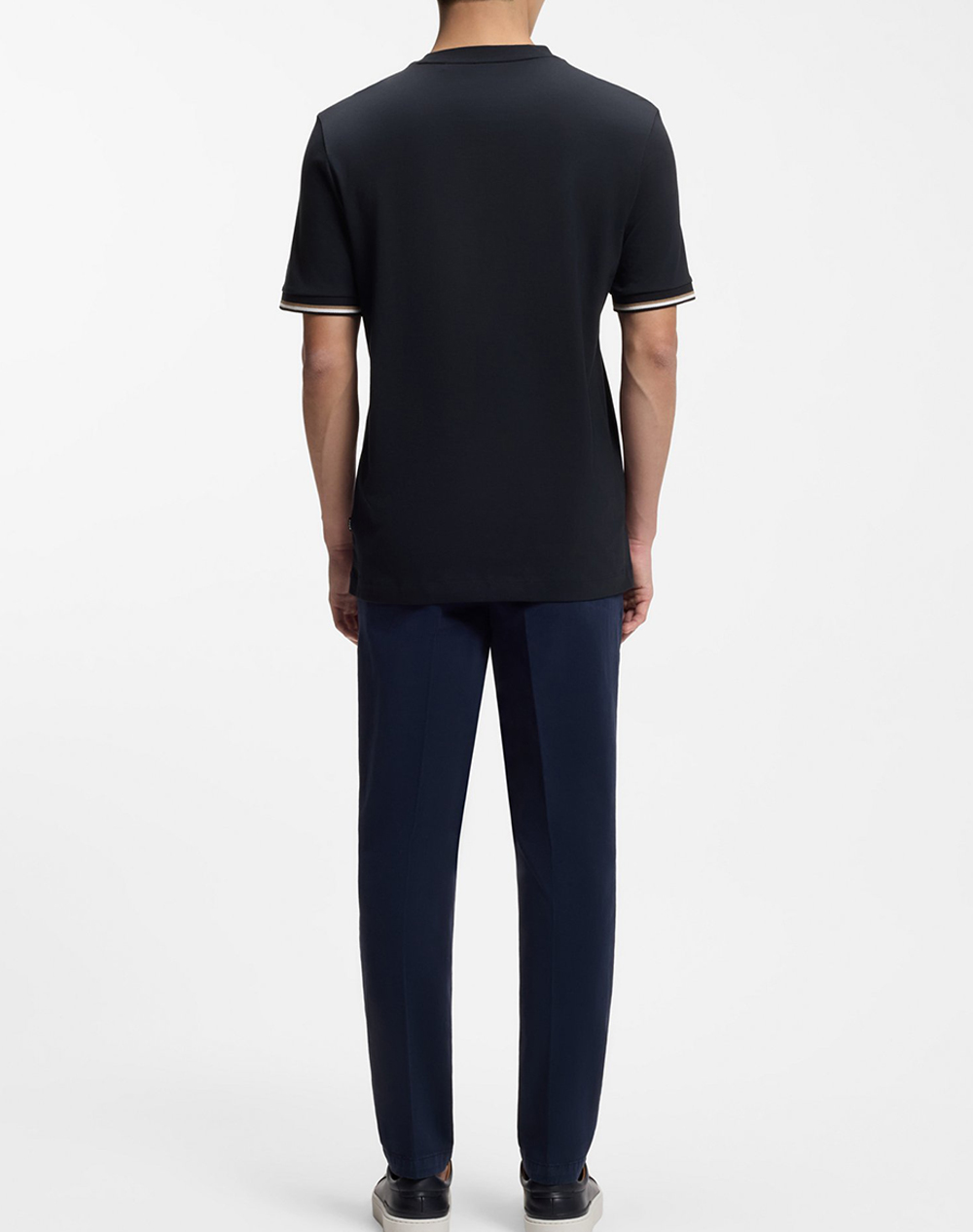 BOSS Thompson 04 10236129 01