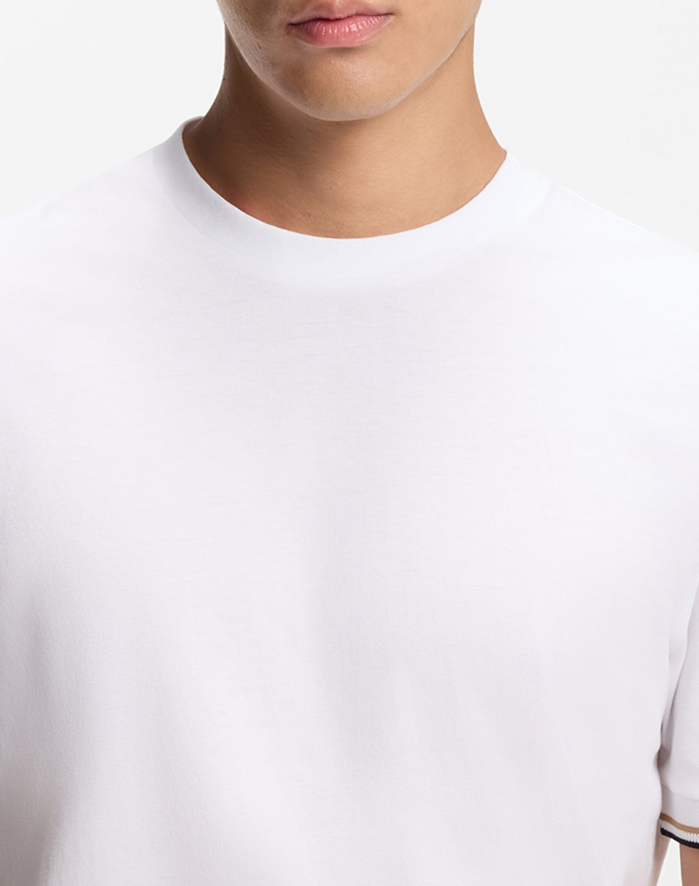 BOSS Thompson 04 10236129 01