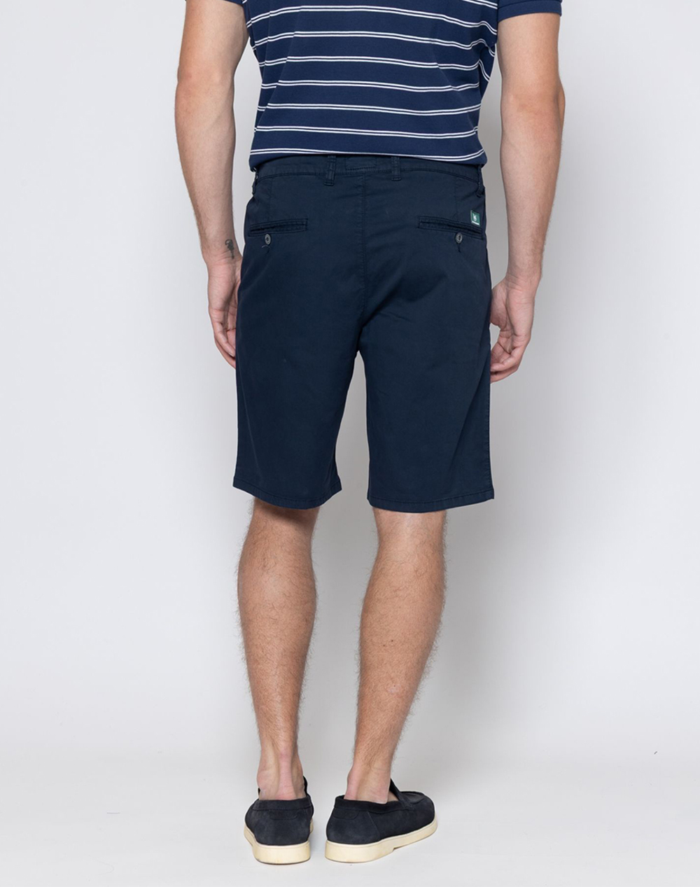 THE BOSTONIANS  BERMUDA CHINOS