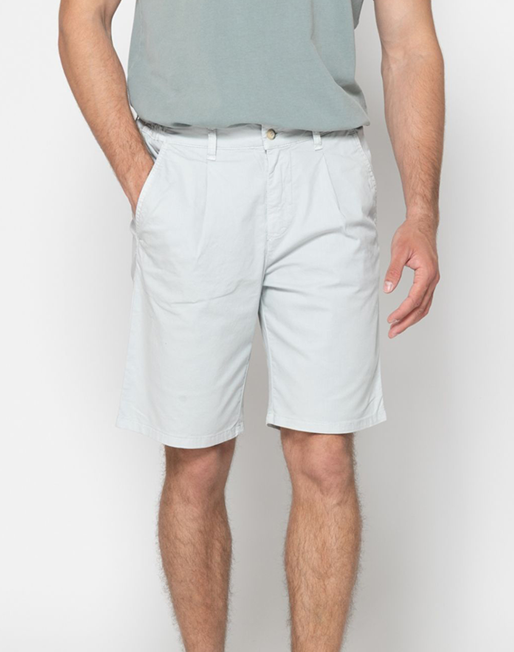 THE BOSTONIANS BERMUDA CHINOS