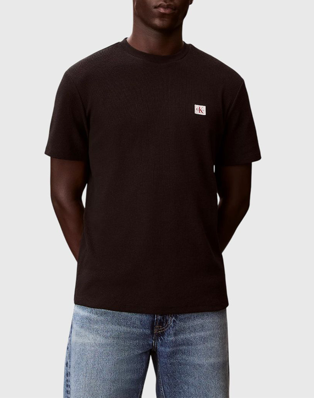 CALVIN KLEIN SS WAFFLE BADGE CREWNK TEE