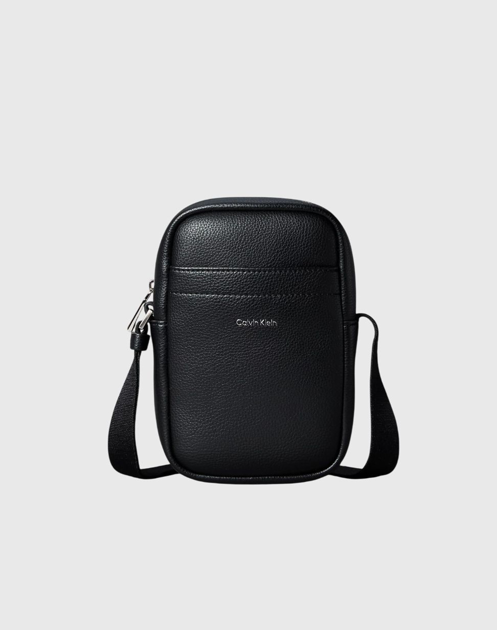 CALVIN KLEIN RAISED SLIM REPORTER