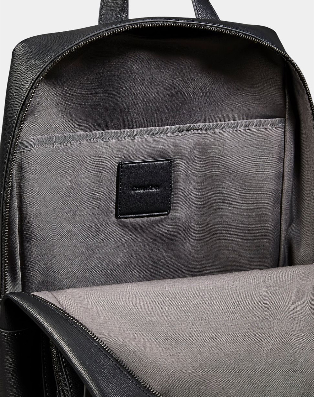 CALVIN KLEIN EMBLEM HW SLIM POCKET BACKPACK