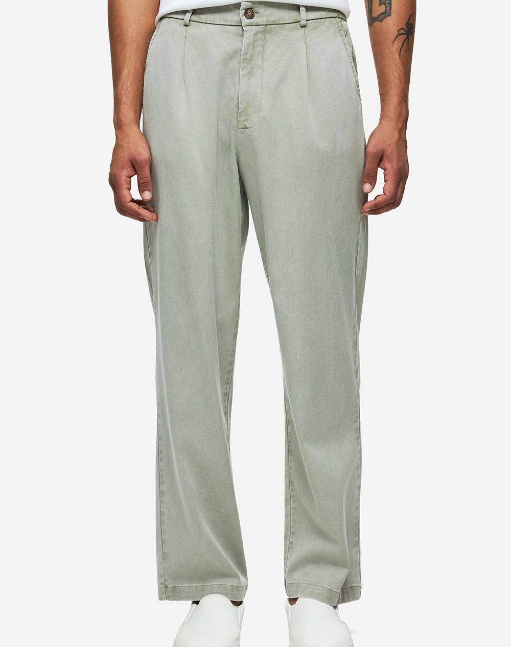 DIRTY LAUNDRY PLEATED TROUSERS