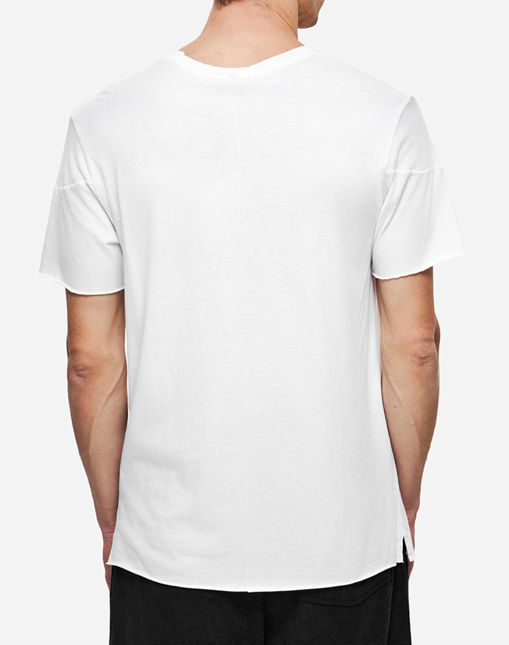 DIRTY LAUNDRY OPEN STITCHES T-SHIRT