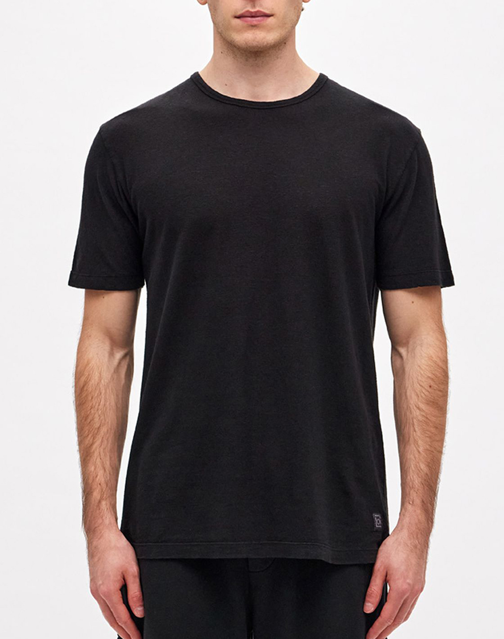 DIRTY LAUNDRY Linen T-Shirt
