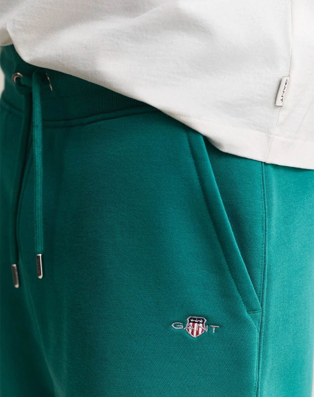 GANT SHORTS REG SHIELD SWEAT SHORTS