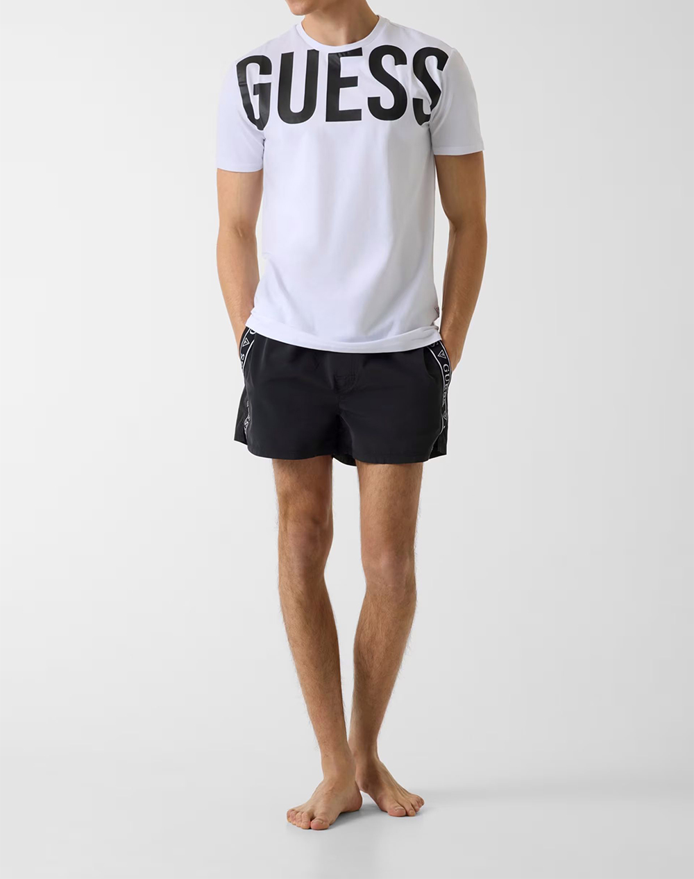 GUESS SWIMTRUNK LOGO TAPE MEDIUM MENS SWIMSUIT