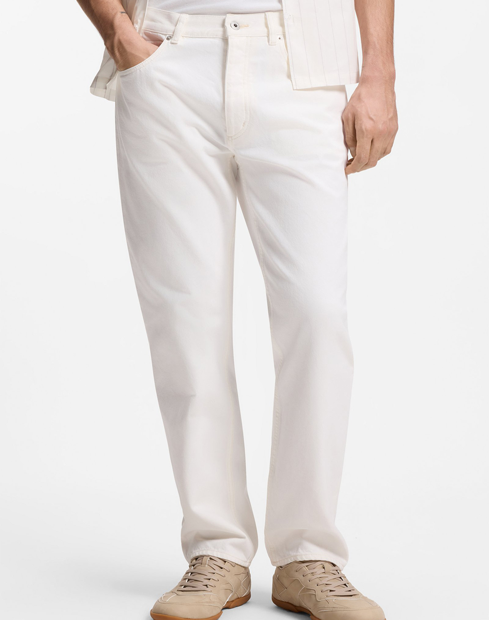 HUGO Jonah 10278658 01