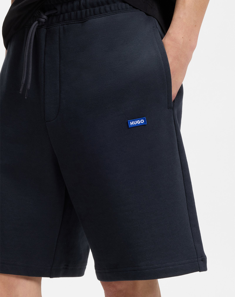 HUGO Nasensio 10249110 01