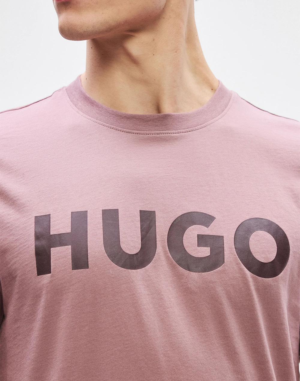 HUGO Dulivio 10229761 01