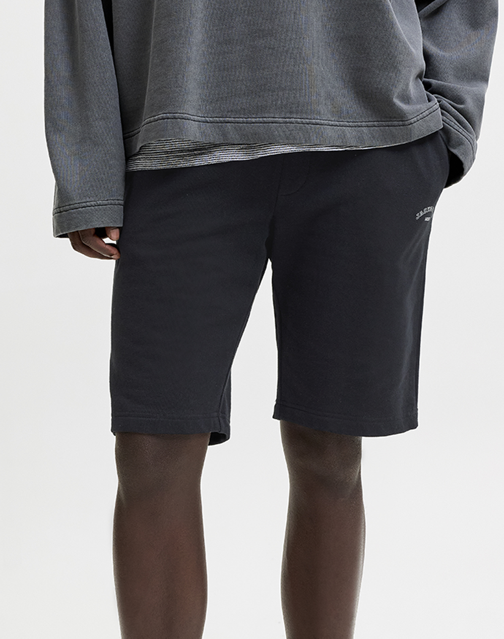 JACK&JONES JPSTGORDON COLLEGE SWEAT SHORTS MID