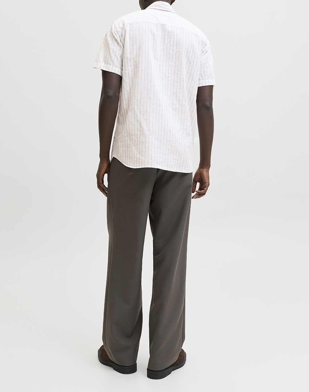 JACK&JONES JPRBLUSUMMER LIN. BL. SHIELD SS SHIRT SN