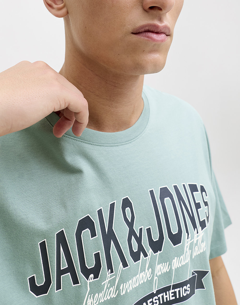 JACK&JONES JJELOGO TEE SS O-NECK 2 COL SS26 SN