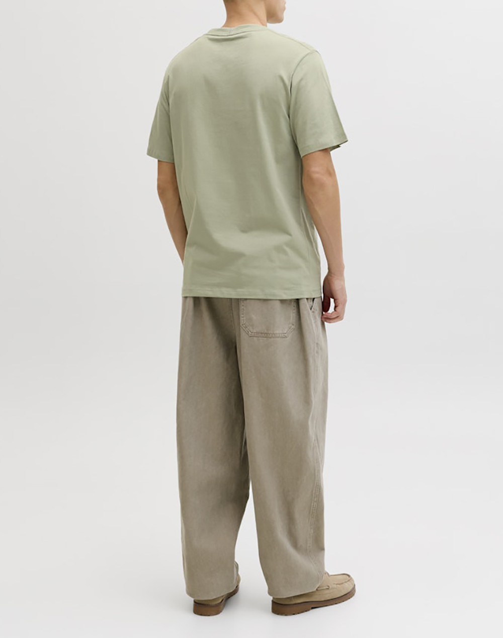 JACK&JONES JORCATSKILLS SQUARE BRANDING TEE SSCN LN