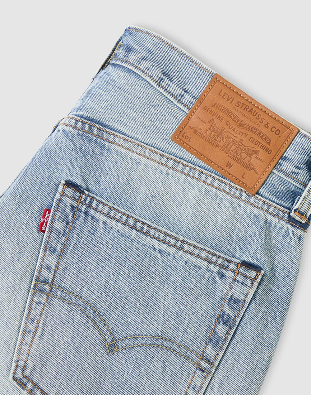 LEVIS 468 LOOSE SHORTS