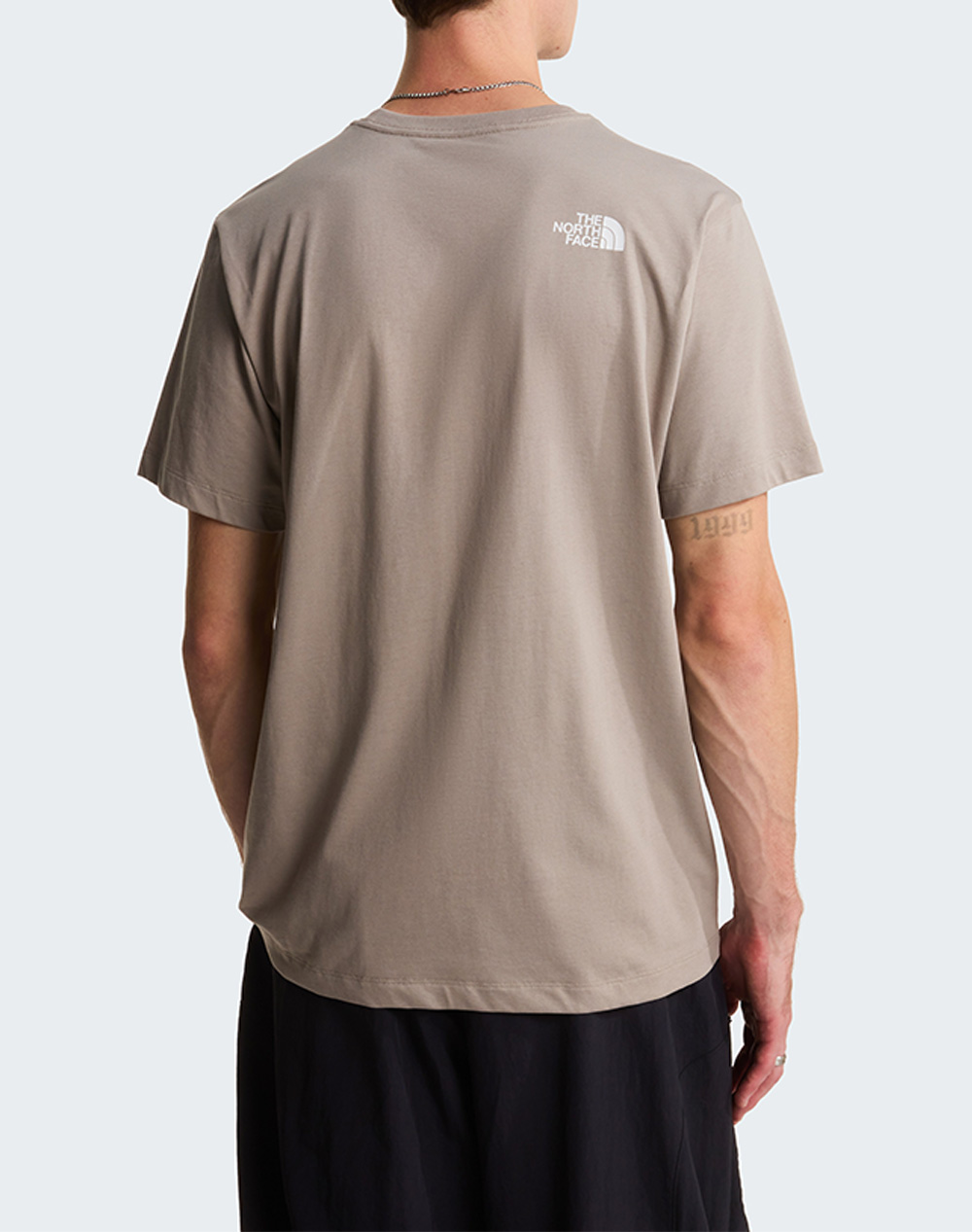 THE NORTH FACE M EVO HLF DME REG SS T