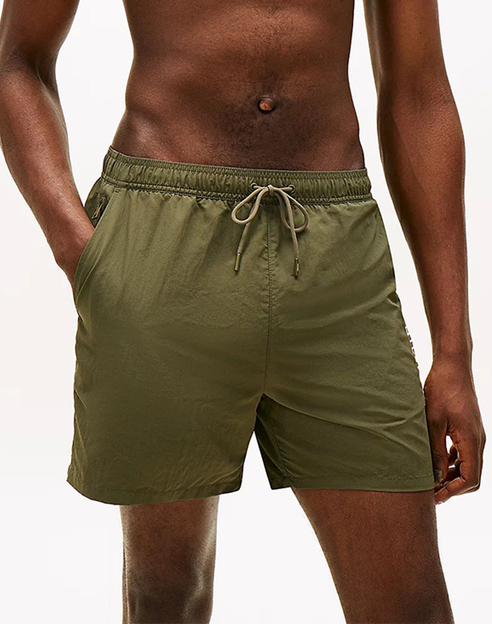 TOMMY HILFIGER MEDIUM DRAWSTRING zip pocket