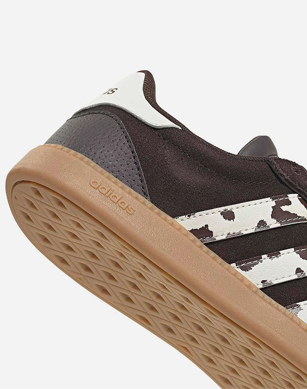ADIDAS BREAKNET SLEEK
