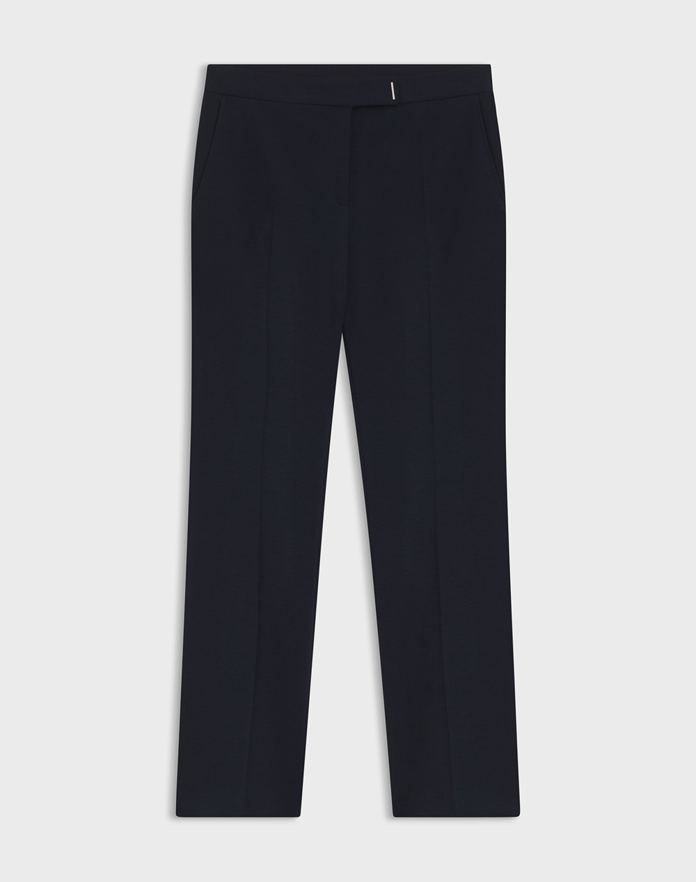 BOSS Talia-Crop1 10280886 01