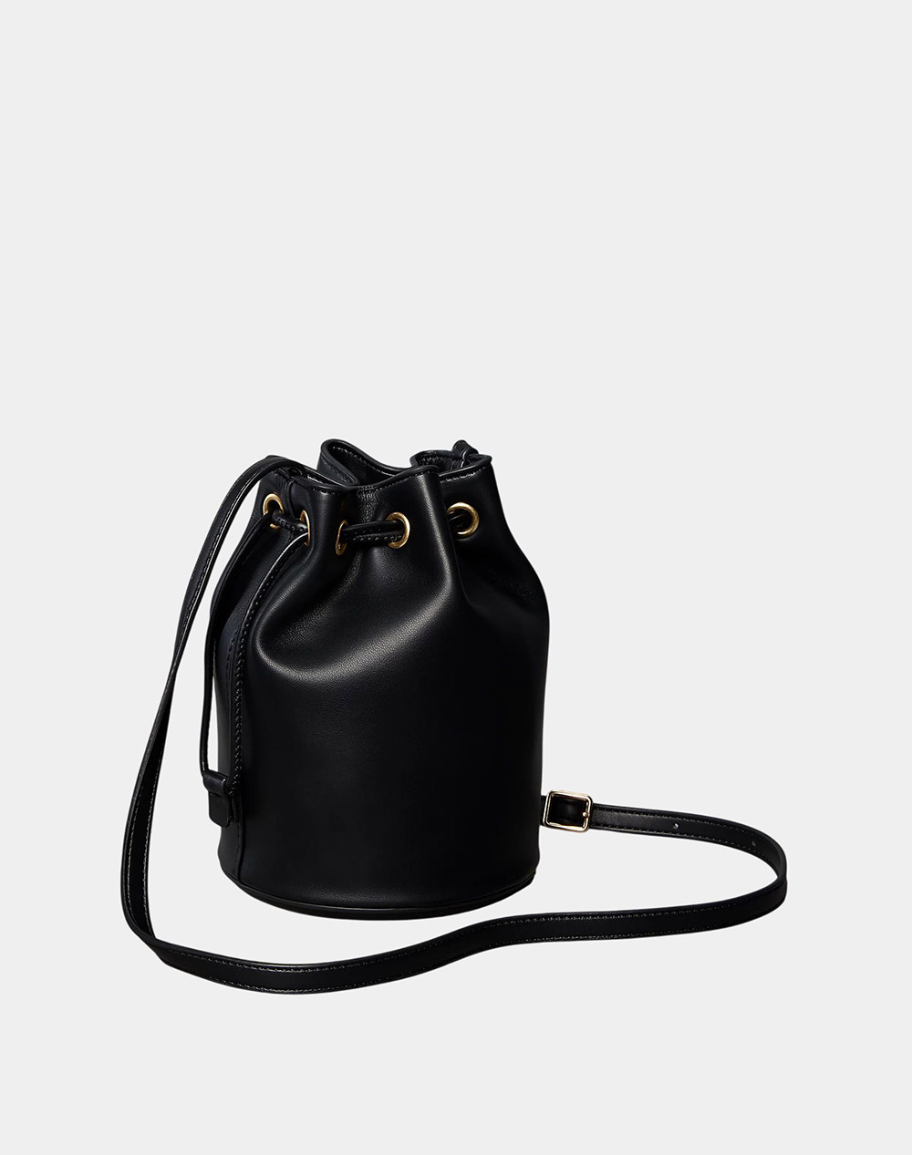 CALVIN KLEIN JEANS BOLD CK SMALL BUCKET BAG