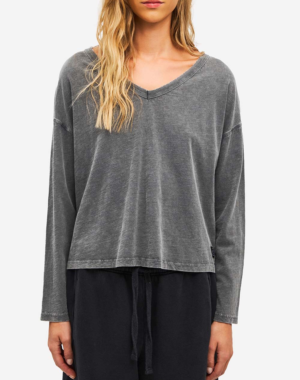 DIRTY LAUNDRY V NECK RELAXED LONGSLEEVE