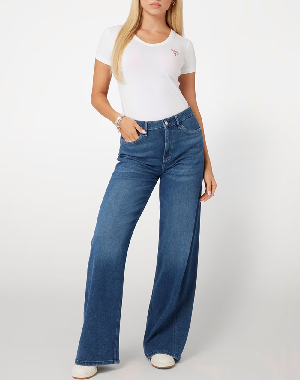 GUESS SS VN MINI TRIANGLE TEE ДАМСКА БЛУЗА
