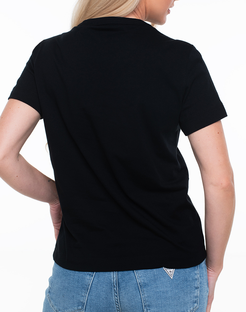GUESS SS CN BEADS SCRIPT TEE ДАМСКА БЛУЗА