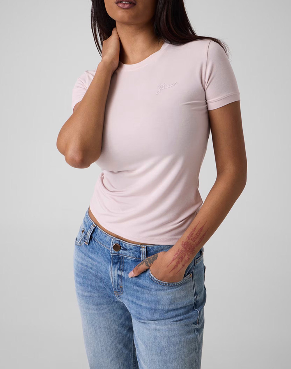 GUESS NEW SS CN MINI LOGO TEE ДАМСКА БЛУЗА
