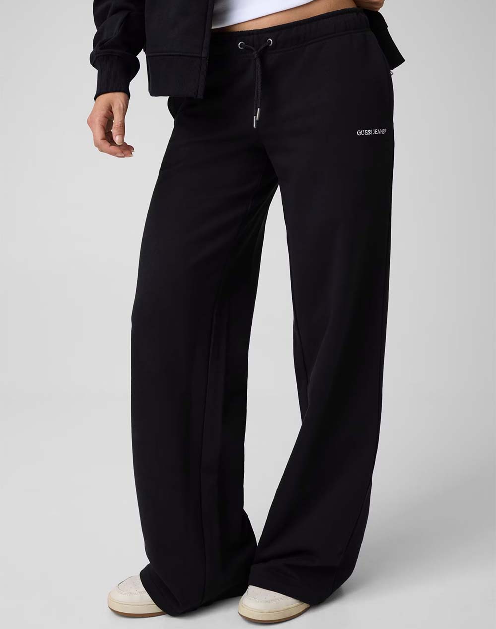 GUESS JEANS GJ REG ICONIC EMBRO JOGGER ПАНТАЛОН ЗА ЖЕНИ