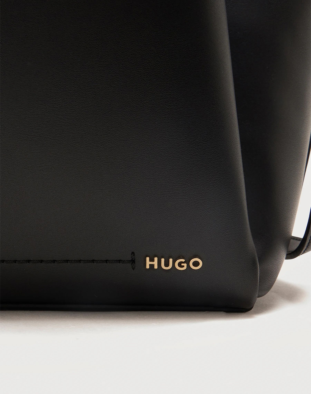 HUGO Yorih_Satchel 10281503 01