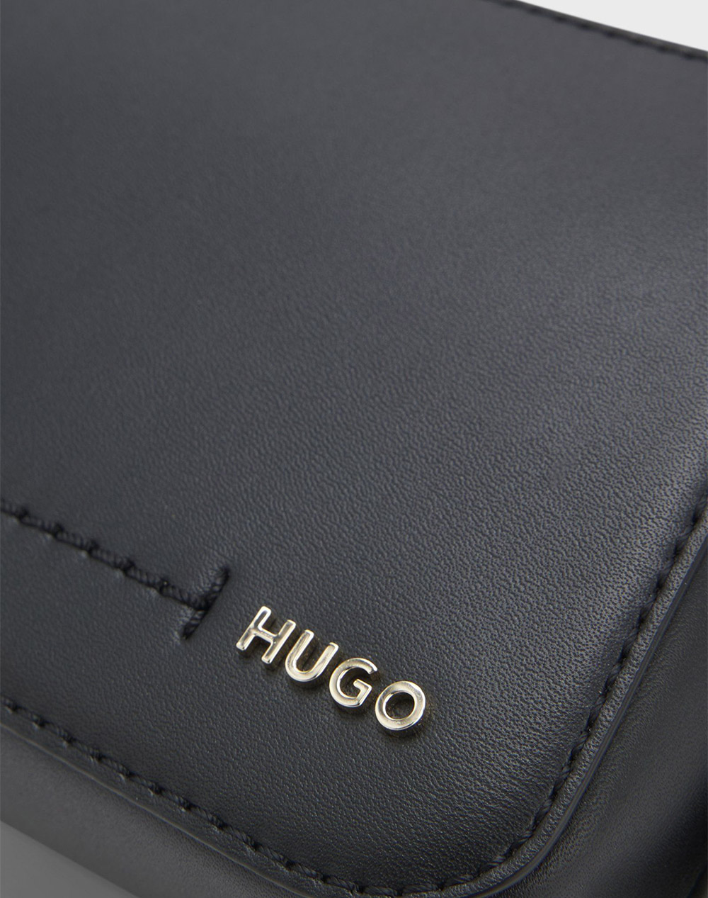 HUGO Yorih_Hobo 10281503 01