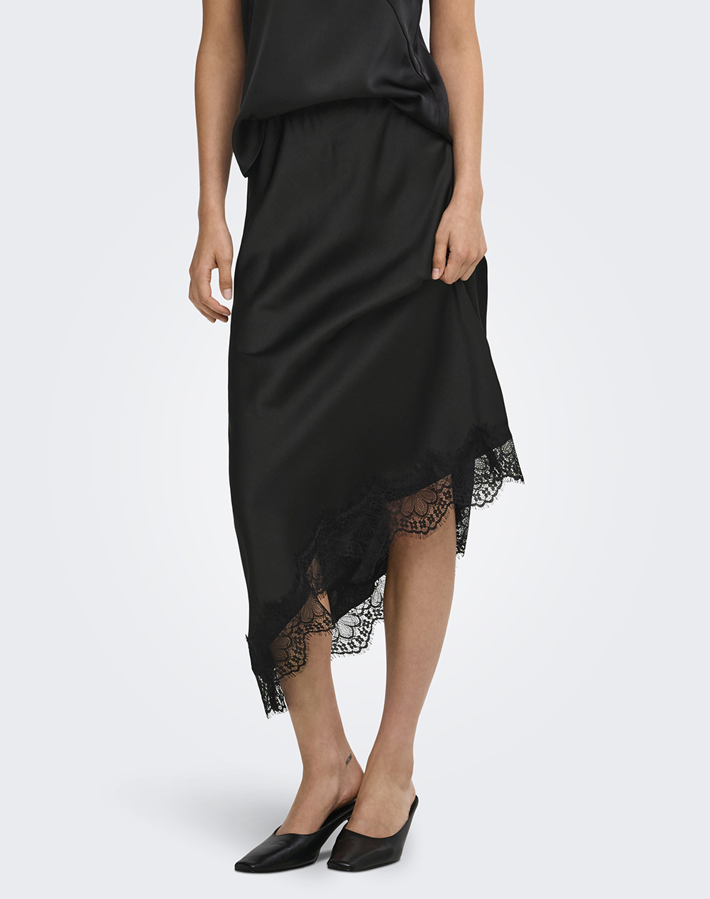 ONLY ONLFARAYA MENUS LACE SKIRT WVN