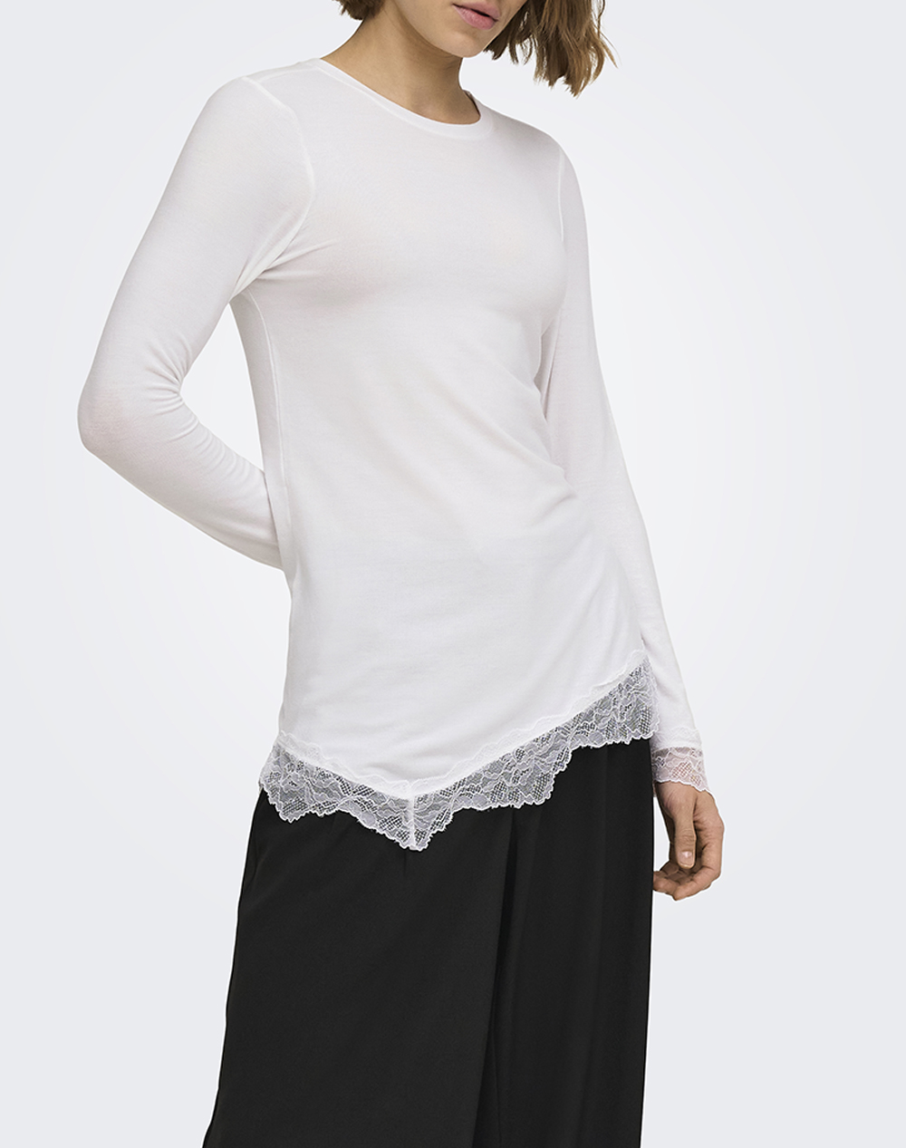 ONLY ONLGLAMOUR L/S LACE DETAIL TOP JRS