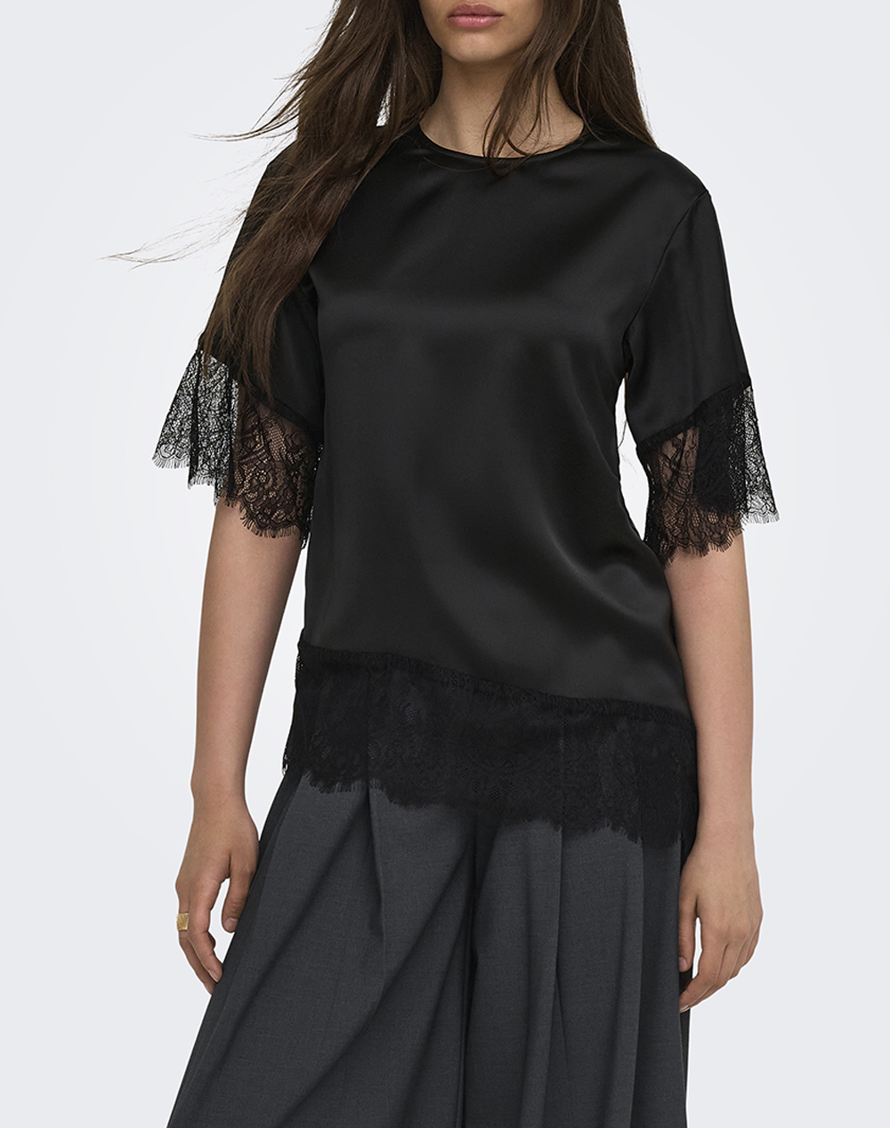 ONLY ONLINDONA 2/4 SATIN LACE TOP WVN
