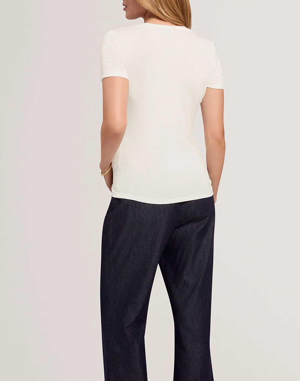 TED BAKER JENELI Floral Printed Fitted Tee