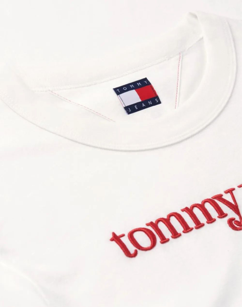 TOMMY JEANS TJW RLX SCRIPT SS TEE