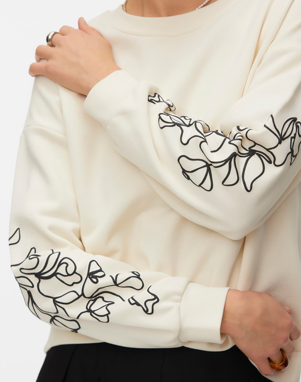 VERO MODA VMLADA L/S O-NECK SWEATSHIRT JRS BTQ