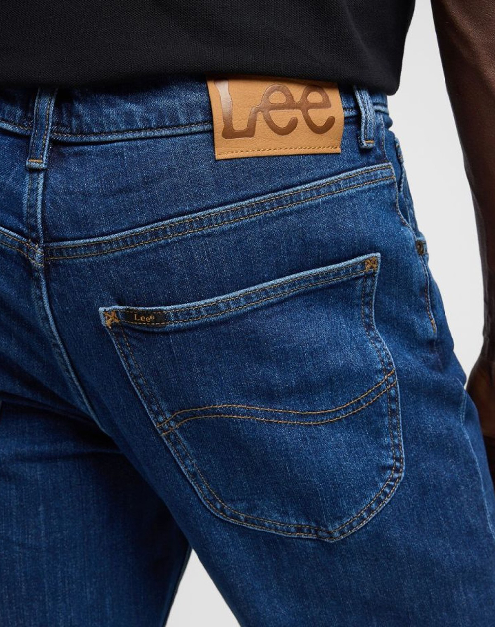 LEE BROOKLYN DARK STONEWASH