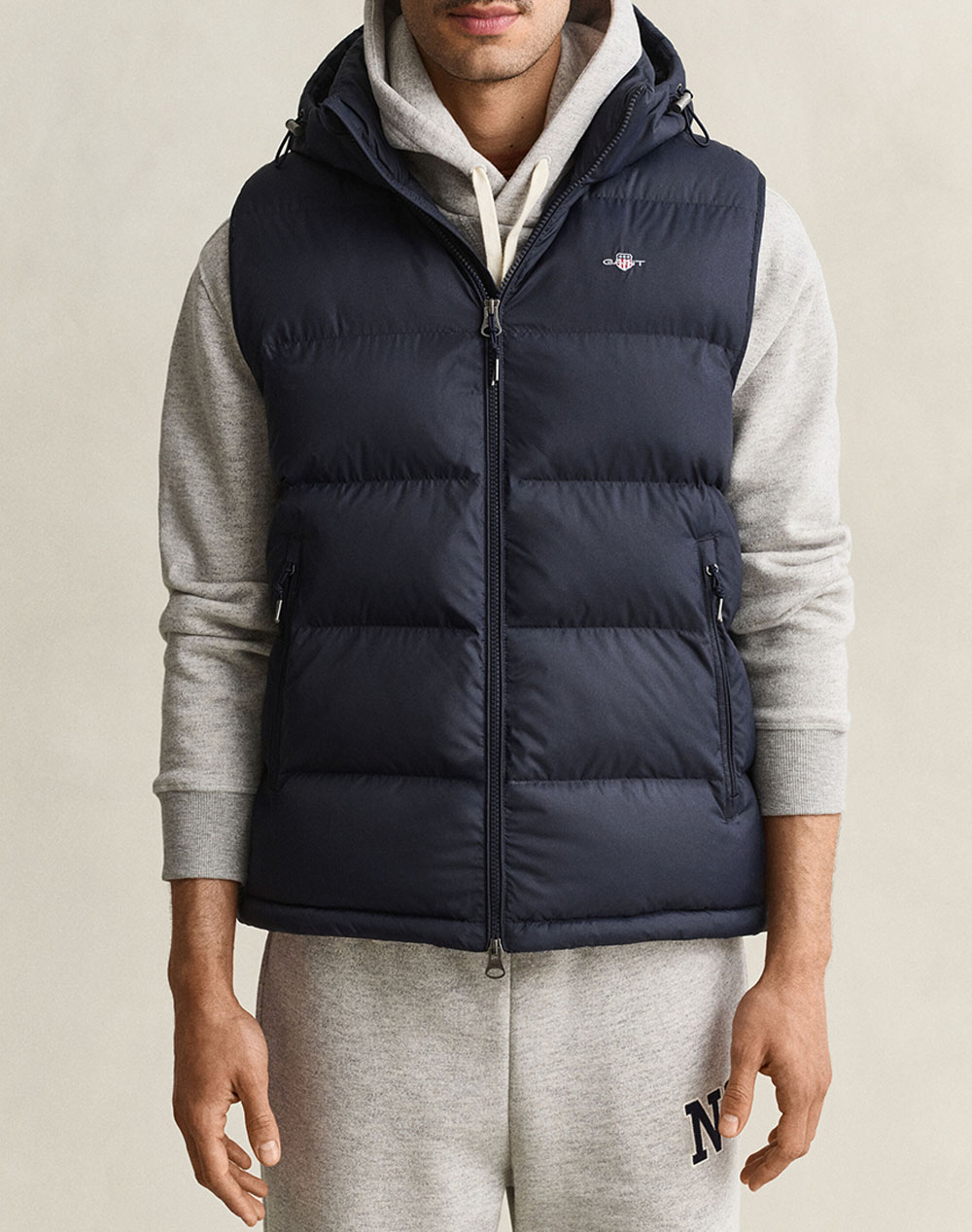 GANT ЯКЕ БЕЗ РЪКАВИ ACTIVE CLOUD VEST