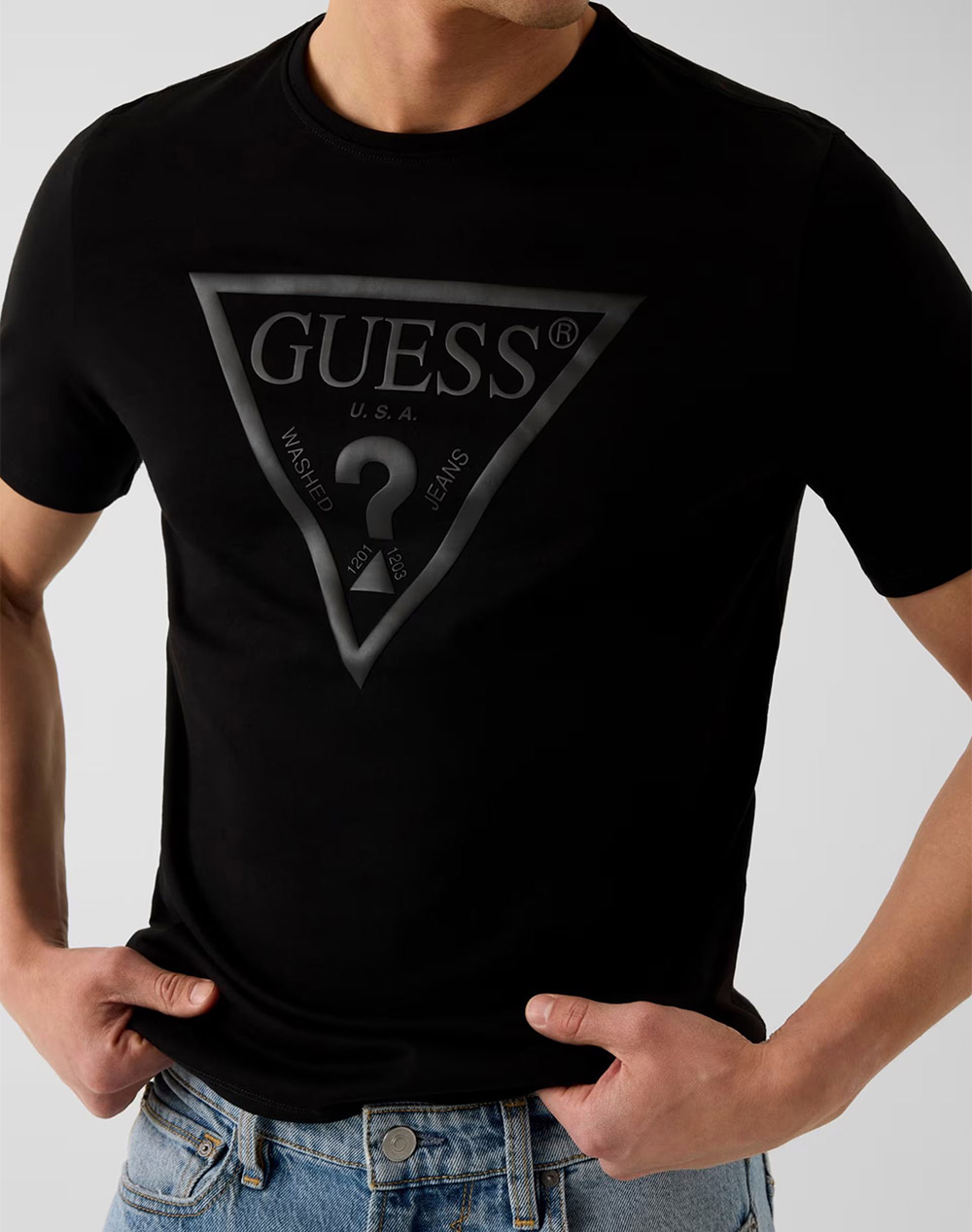 GUESS CN SS CORE TRIANGLE LOGO TEE МЪЖКА БЛУЗА