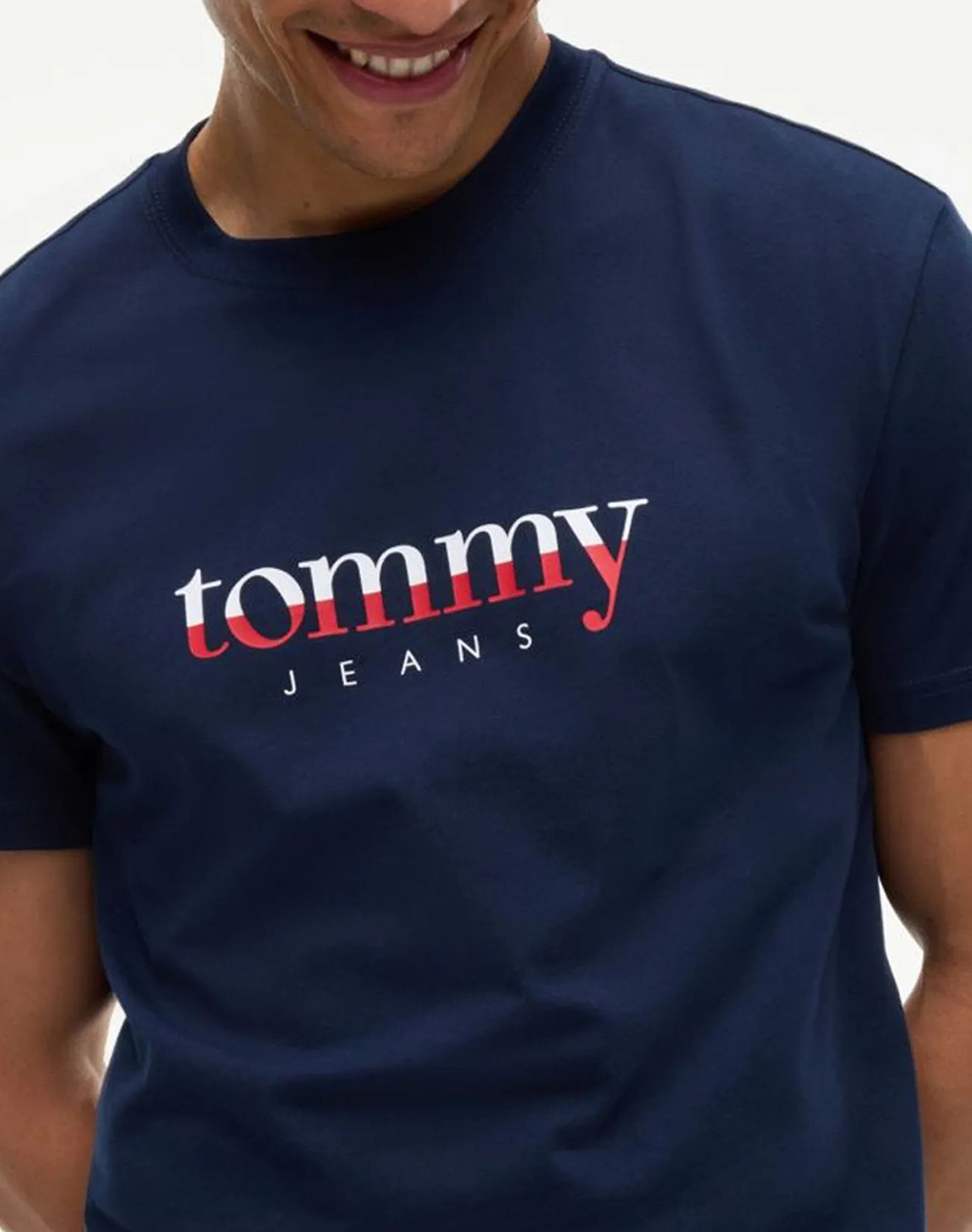 TOMMY JEANS TJM REG DNA TEE EXT