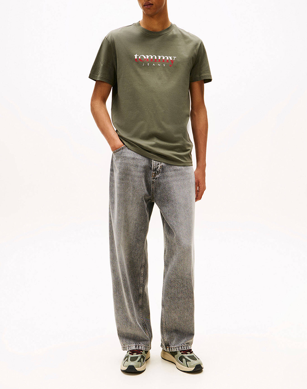 TOMMY JEANS TJM REG DNA TEE EXT