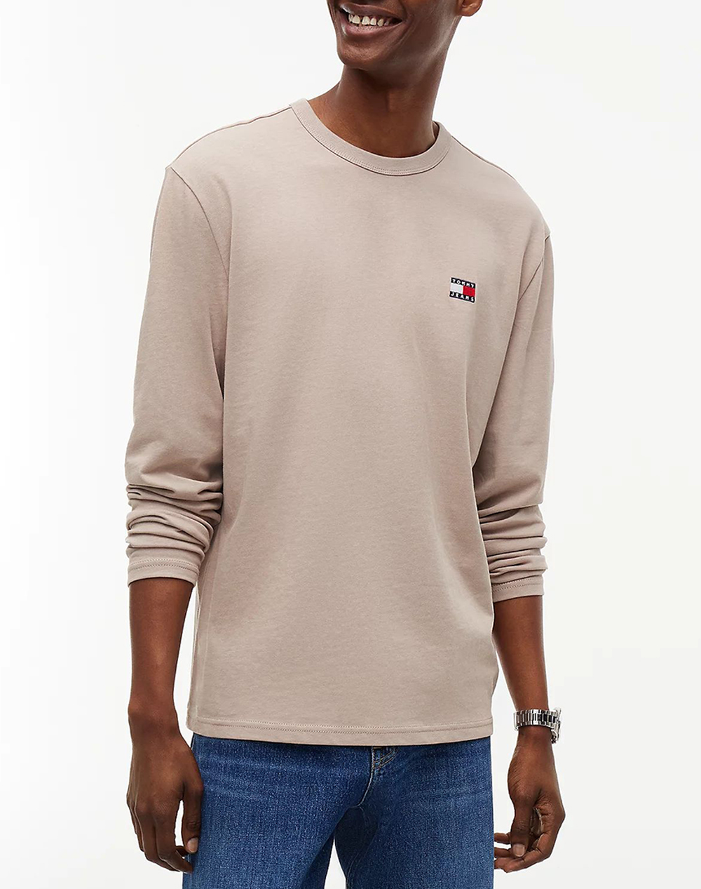 TOMMY JEANS TJM REG BADGE TEE LS
