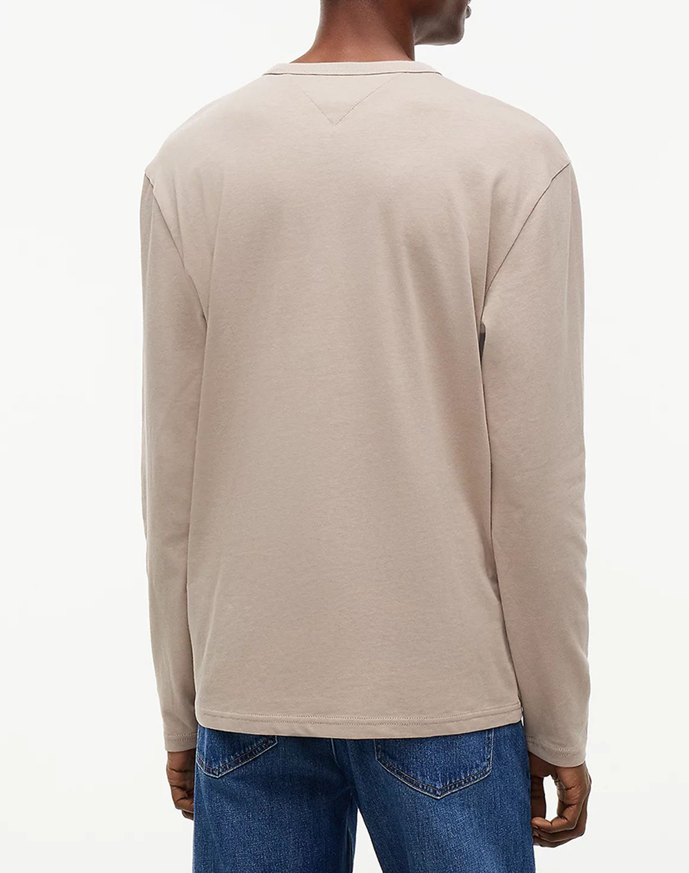 TOMMY JEANS TJM REG BADGE TEE LS