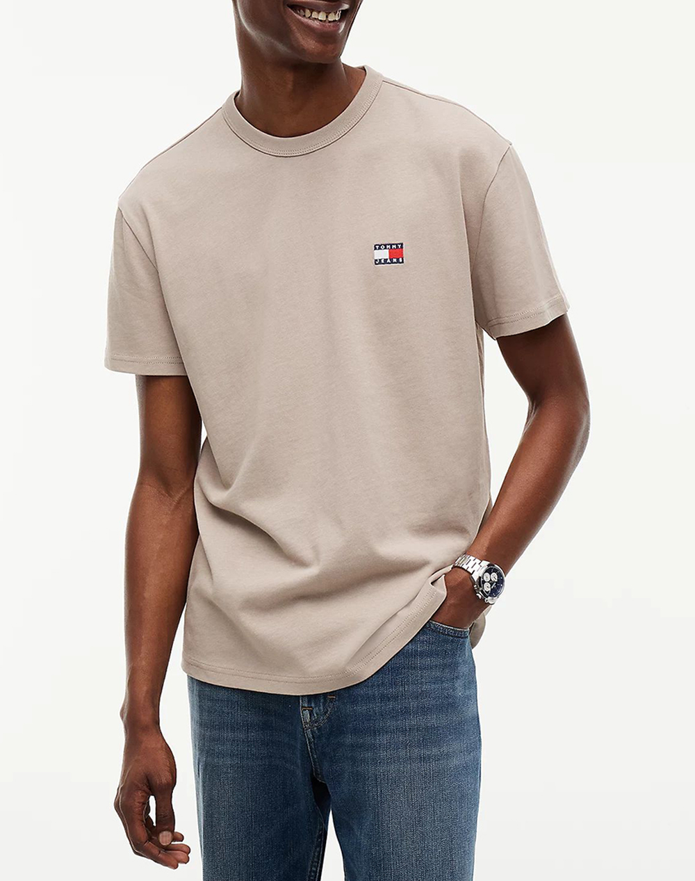 TOMMY JEANS TJM REG BADGE TEE EXT
